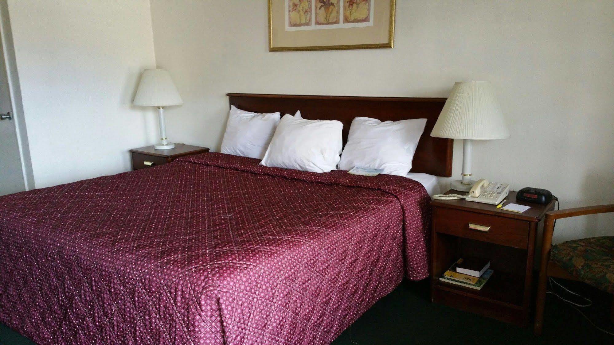 Best Budget Inn Tell City Bagian luar foto