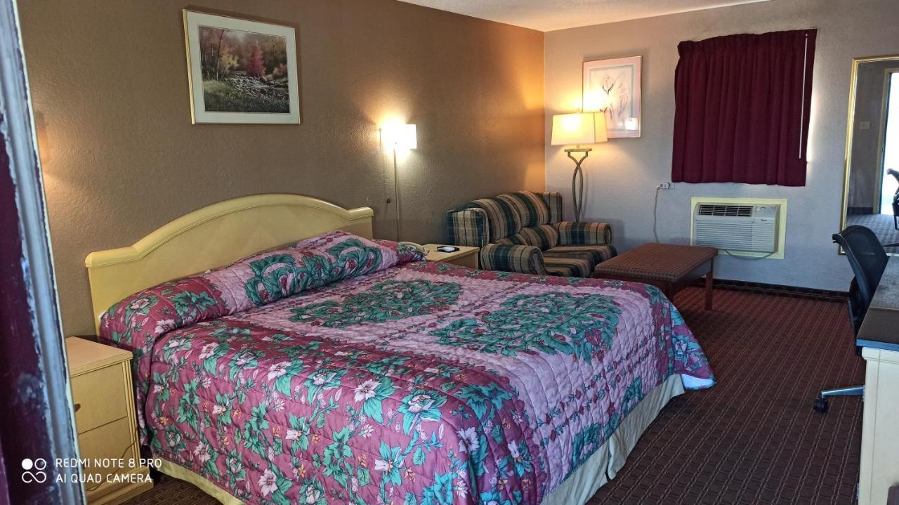 Best Budget Inn Tell City Bagian luar foto